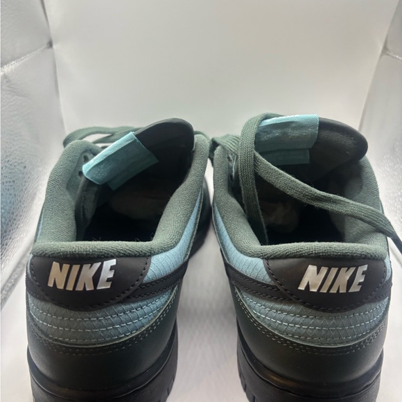 Nike Dunk Low SE Vintage Green Denim Turquoise NWOT - Picture 5 of 6